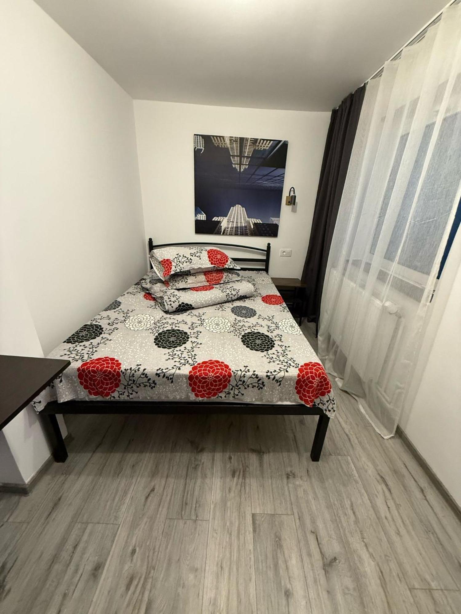 Casa Bucovineana Aparthotel Jászvásár Kültér fotó